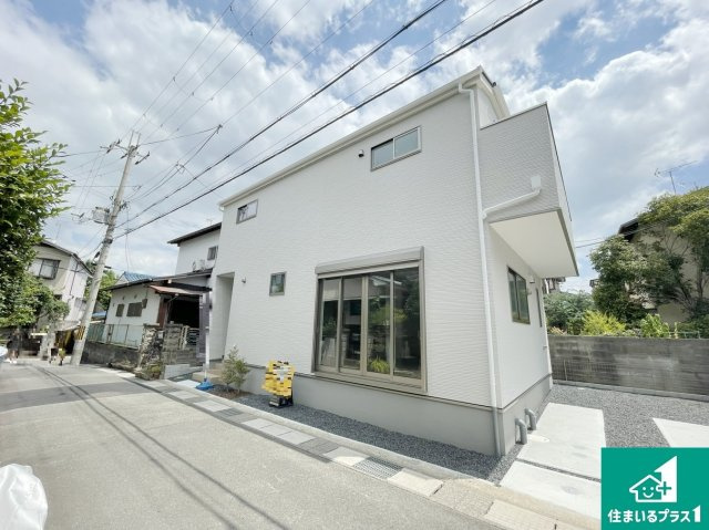 長岡京市今里　第3期　新築一戸建ての外観|安心の10年保証！外観を美しく保ち、雨水で汚れを落とします！気になることがありましたら、お気軽にお問い合わせください！