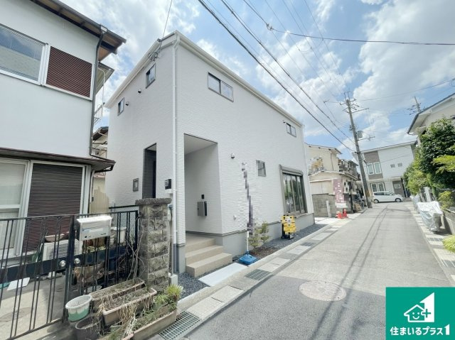 長岡京市今里　第3期　新築一戸建ての外観|安心の10年保証！外観を美しく保ち、雨水で汚れを落とします！気になることがありましたら、お気軽にお問い合わせください！