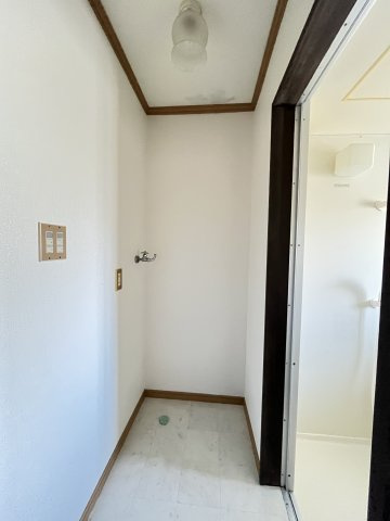 ルナハイツ Part 1のその他|洗濯機置き場