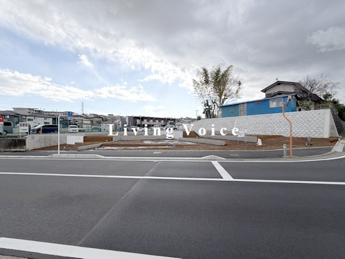 【外観】 | 【仲介手数料０円】伊勢原市東大竹　土地（売地）NO.3建築条件なし　全4区画 | 全体【仲介手数料０円】伊勢原市東大竹　土地（売地）建築条件なし　全4区画