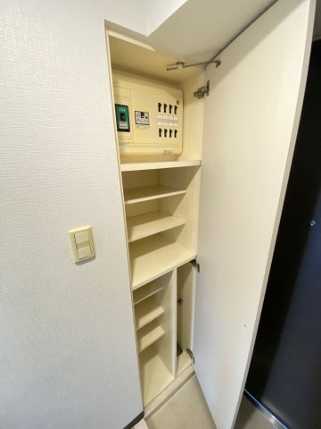 レアレジデンス稲毛の収納|※反転タイプ