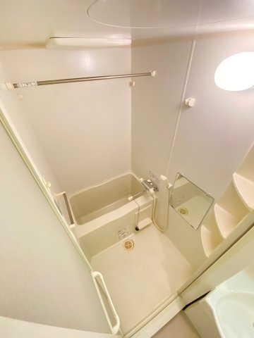 レアレジデンス稲毛の浴室