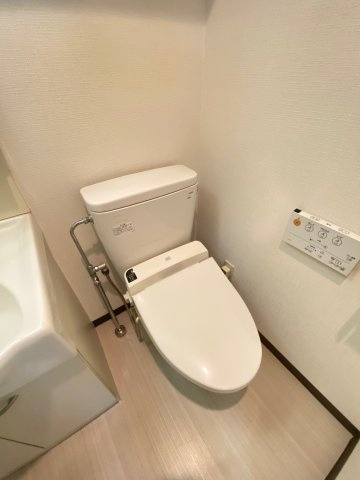 レアレジデンス稲毛のトイレ