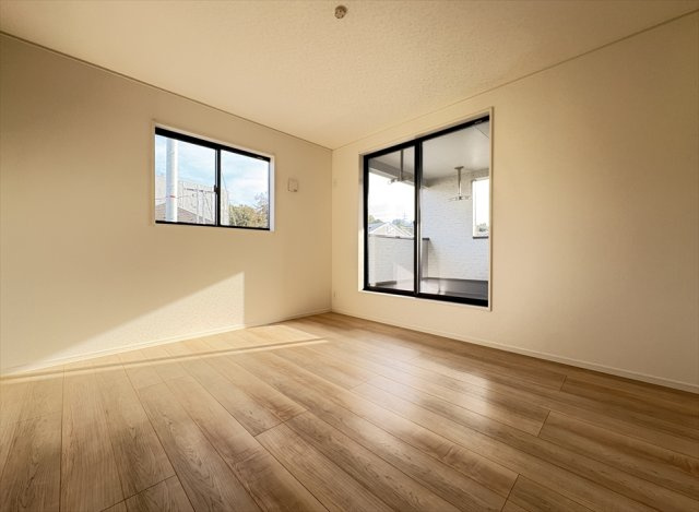 【洋室】 | 新座市馬場3丁目　新築一戸建住宅　全2棟　(志木本店) | 洋室7.5帖