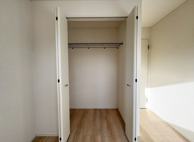 【収納】 | 新座市馬場3丁目　新築一戸建住宅　全2棟　(志木本店) | クローゼット
