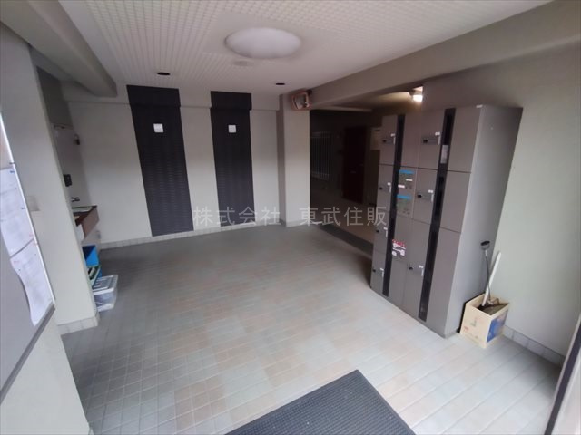 【エントランス】 | パークヒルズ若葉スカイハイツ | 落ち着いたエントランスです