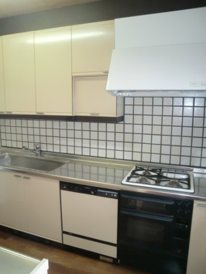 【キッチン】 | ユトリロつつじが丘3