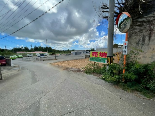 平良字下里1573の周辺