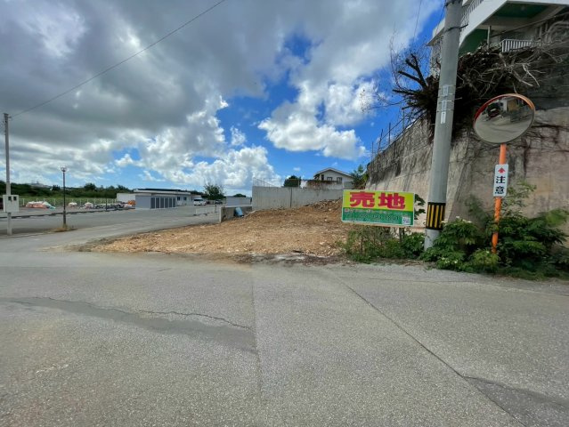 平良字下里1573のその他