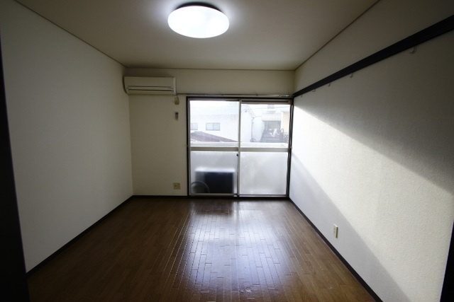 セフィラ田村の洋室|ゆったりした洋室です