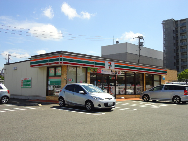 ポート・ソレイユの周辺|セブンイレブン八幡陣原店まで378ｍ