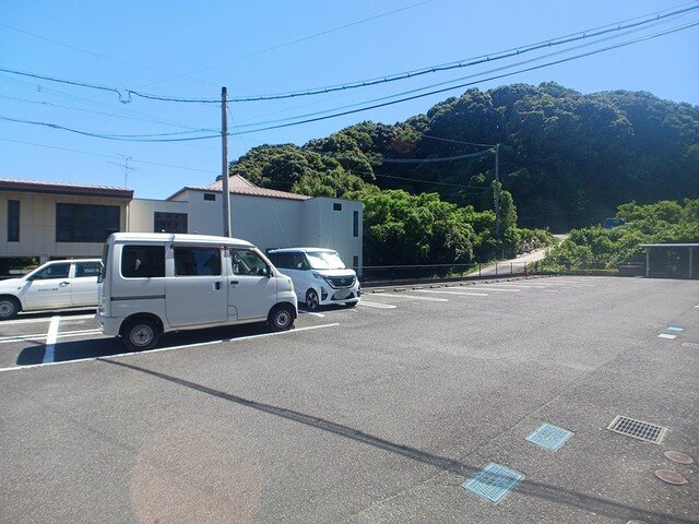 セレーノ広江Ⅰの駐車場