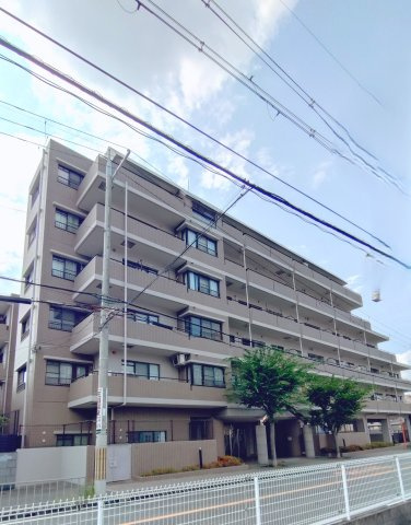 イトーピア新石切の外観