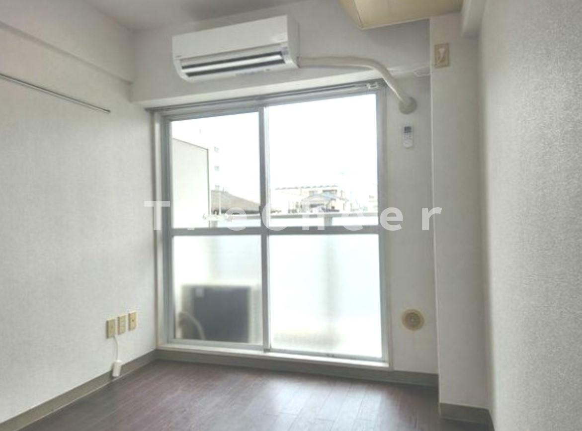 トップ蓮根ナンバー1(トップ蓮根NO1)の居間・リビング