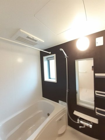 フォーエバー　ハーモニー　Ａの浴室|落ち着いた空間のお風呂です