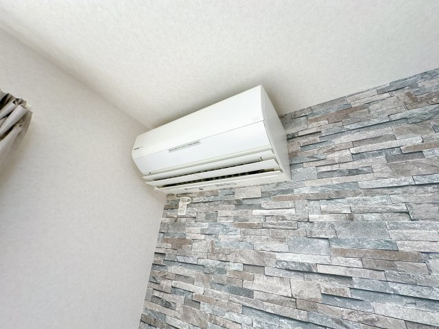 羽生市中央5丁目の冷暖房・空調設備|大容量ハイエンドクラスのリビングエアコン
その他のお部屋にもエアコン完備