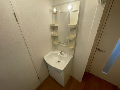 【独立洗面台】 | ラークハイツ