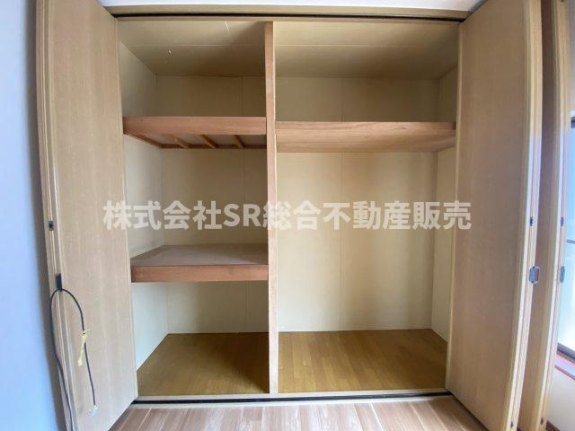 五条町中古戸建の収納|たっぷりとした収納スペースです！