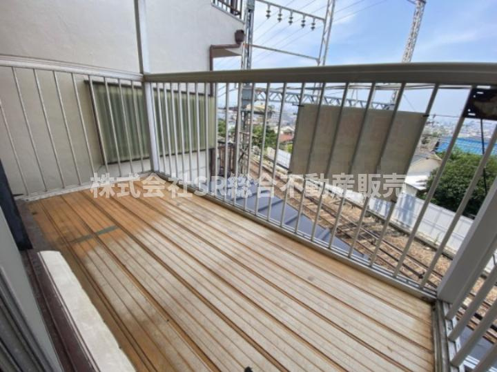 五条町中古戸建のバルコニー|陽当たり・通風・眺望良好です♪