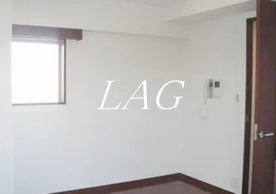 【居間・リビング】 | アデッソ旗の台 | 洋室のお部屋です。