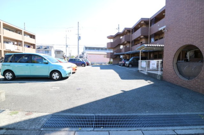 【駐車場】 | プラザハイツ二ツ屋D棟