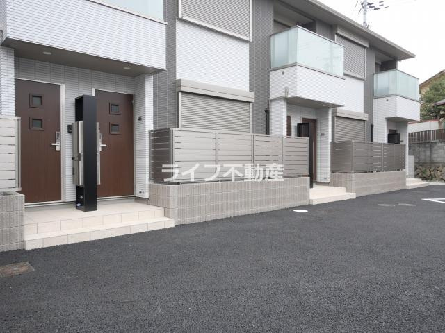 ルミエール・ソレールの駐車場