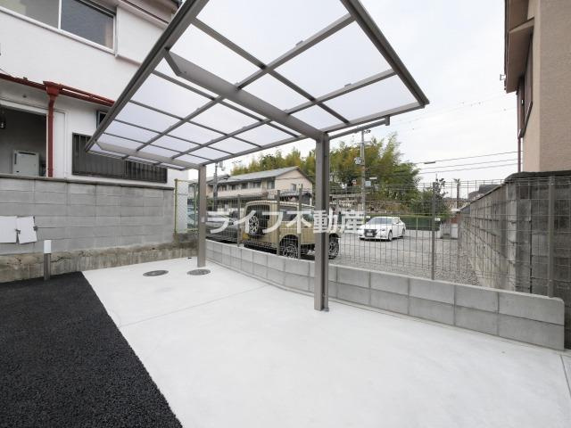 ルミエール・ソレールの駐車場