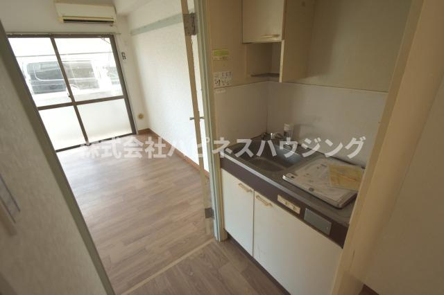 奥富マンション２のキッチン|IHコンロ1口付き