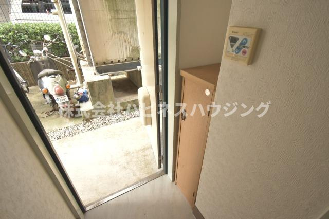 奥富マンション２の玄関|玄関靴箱あり