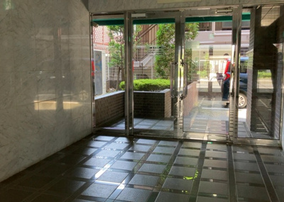 【その他共用部分】 | フェリッシュ相模原 | 共用部分は、一棟の建物に住む区分所有者全員が共同で所有するとし、共用部分の管理、補修などは、区分所有者で形成される管理組合が行います。個人の判断で勝手に変更することはできませんので覚えておきましょう。