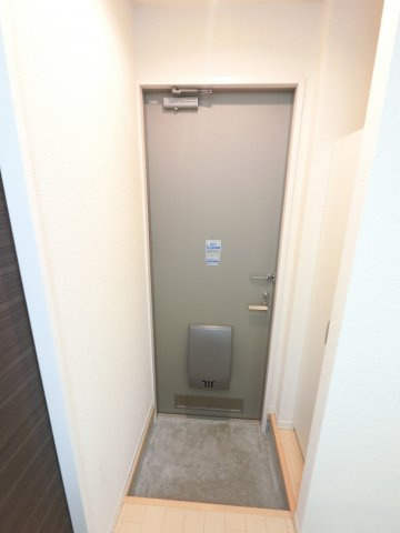 【玄関】