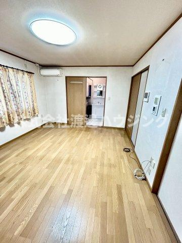 北条１丁目一戸建の内装