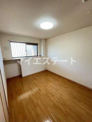 【洋室】 | M・コンフォール