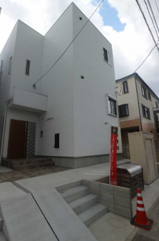 RIZEST 東大宮の外観