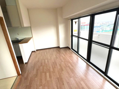 【居間・リビング】 | ベルベデール甲南