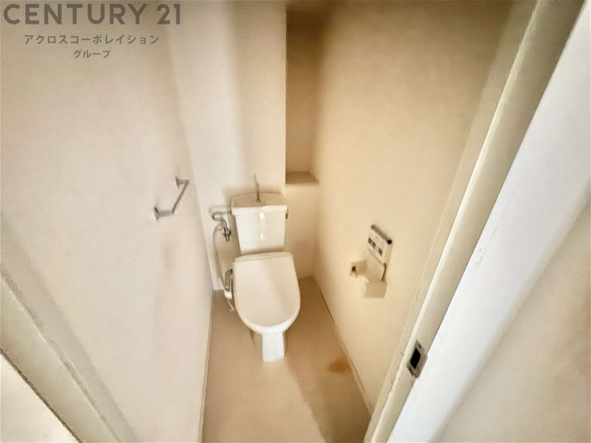 シンプルで使いやすいトイレです