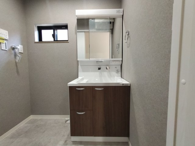 【独立洗面台】 | 春日市白水池２丁目
