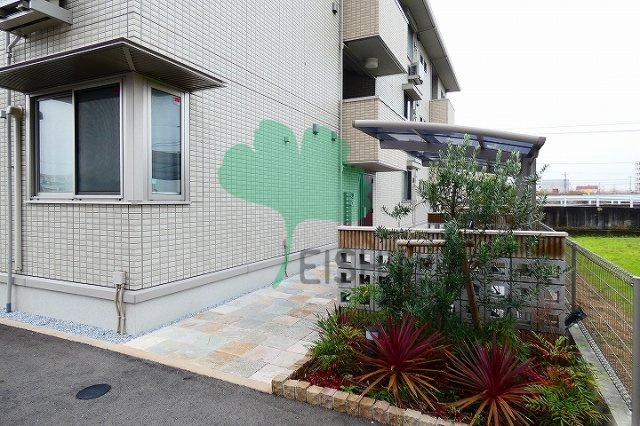 カレント2のエントランス