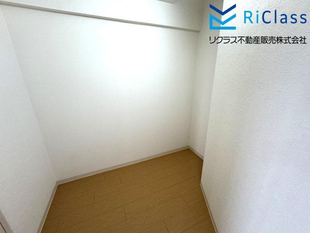 舞子台サニーハイツの収納|便利な納戸付きです