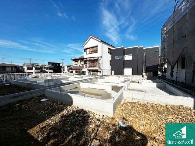 堺市中区深阪　第4期　新築一戸建ての外観|周辺は落ち着いた街並みの住宅地！子育てがしやすい住環境です！まだ未完成ですが、現地でしかわからない事もございます。是非一度ご覧ください。