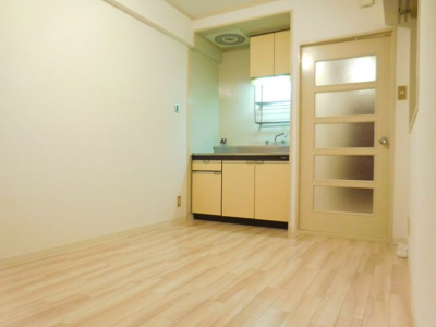 【居間・リビング】 | 第一吉田ビル