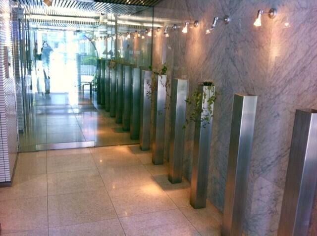 ガリシア銀座イーストのロビー