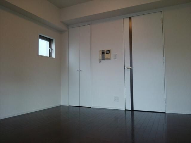 ガリシア銀座イーストの居間・リビング