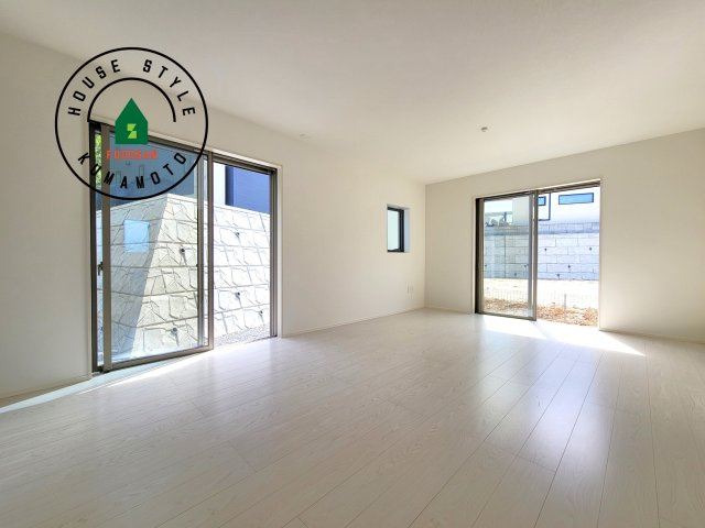 熊本市南区城南町碇第4-1棟（4号棟）の内観：施工例|多くの時間を過すことになるリビングだからこそ、いつも穏やかな空間・解放感が味わえ毎日が充実します。