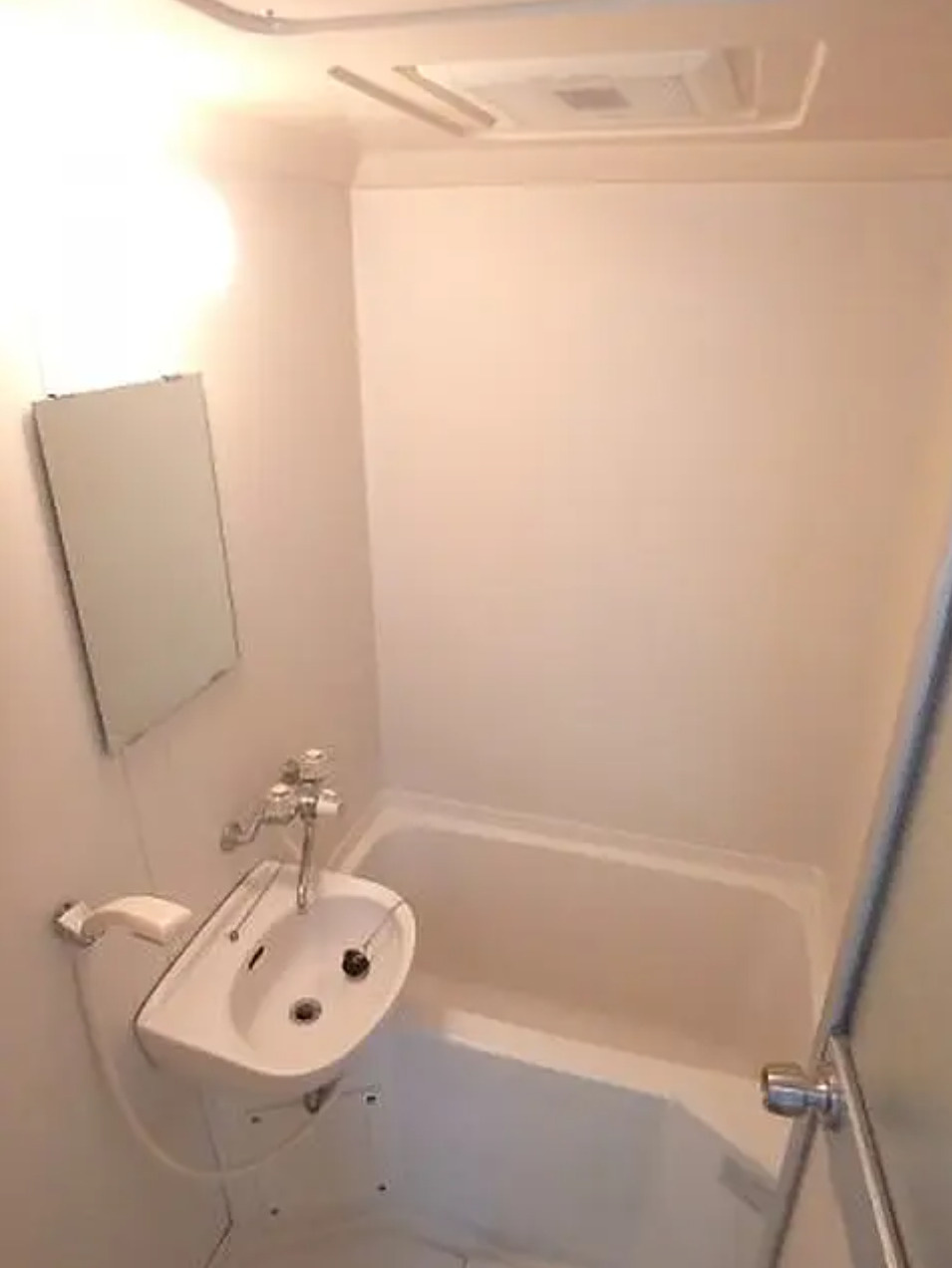 ★当社HP限定物件★大阪府堺市1棟収益マンションの浴室