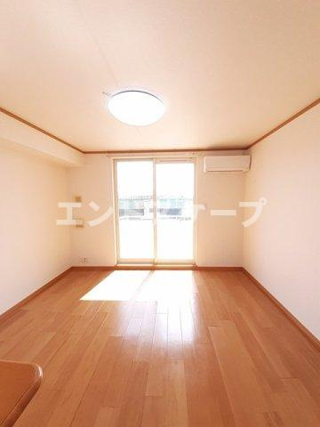 シーダープレインの居間・リビング|高崎、前橋のお部屋探しはエンドスケープまで！お客様の理想お聞かせ下さい♪