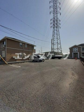 シーダープレインの駐車場|高崎、前橋のお部屋探しはエンドスケープまで！お客様の理想お聞かせ下さい♪