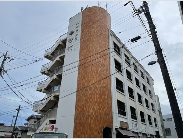 ハイデンス伊代の外観