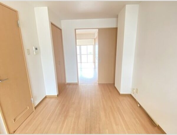 ハイデンス伊代の居間・リビング