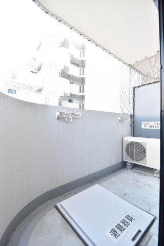 大阪市都島区都島南通２丁目の賃貸マンションのバルコニー